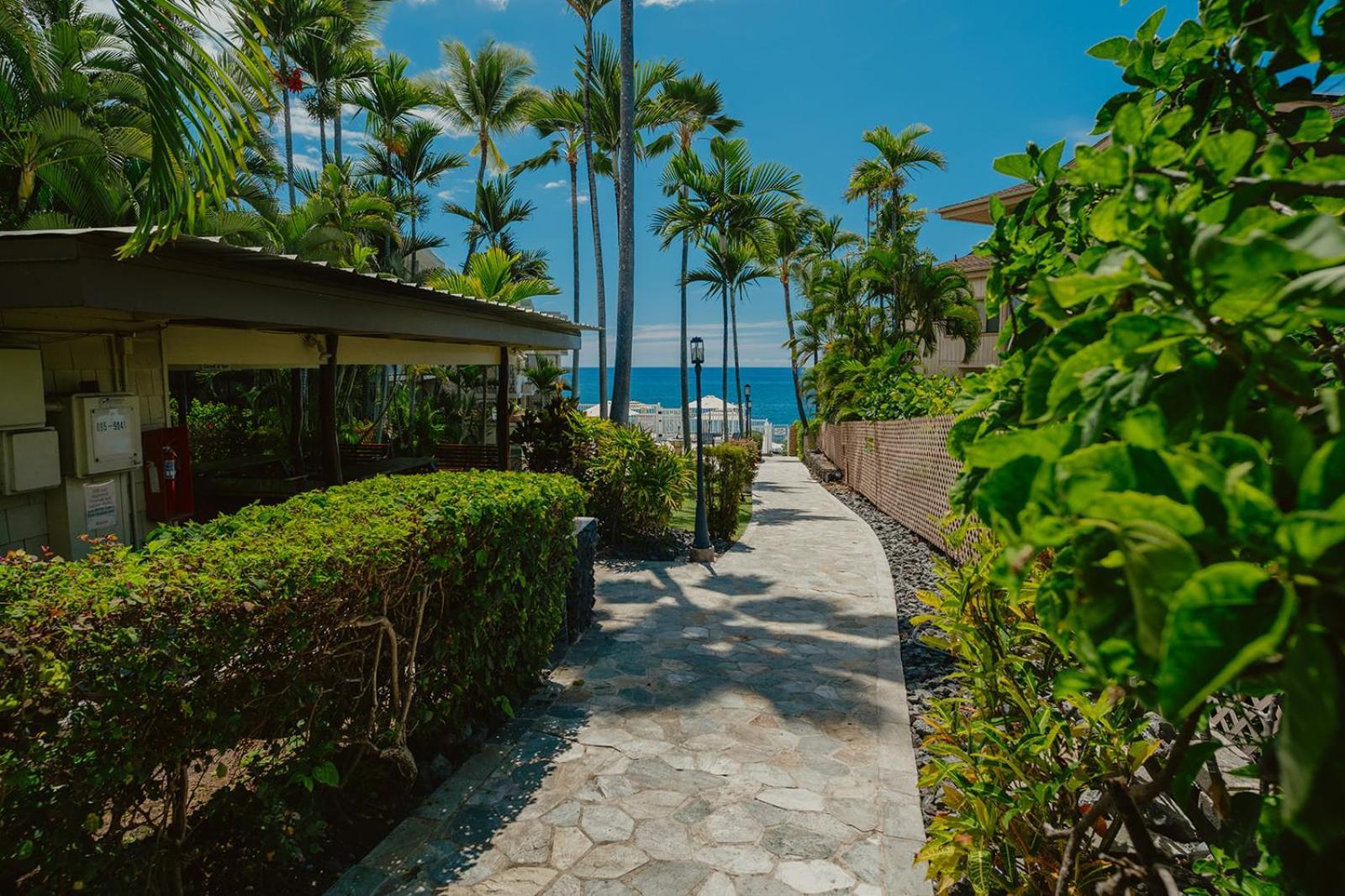 The Alani At Kona Shores Kailua-Kona Bagian luar foto
